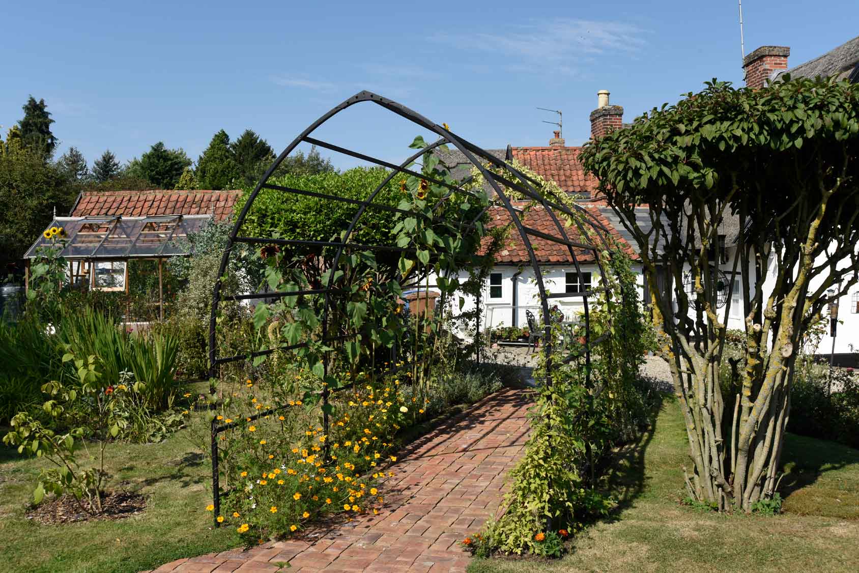 Arche-exterieur-Gothique