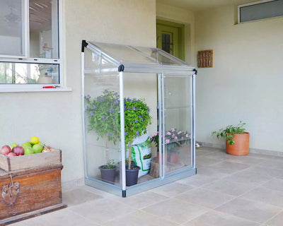 Petite-Serre-Adossee-Polycarbonate-pas-cher