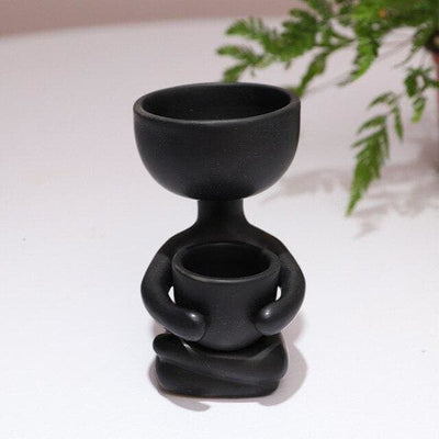 cache-pot sur pied interieur