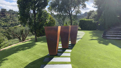 vase-xxl-corten